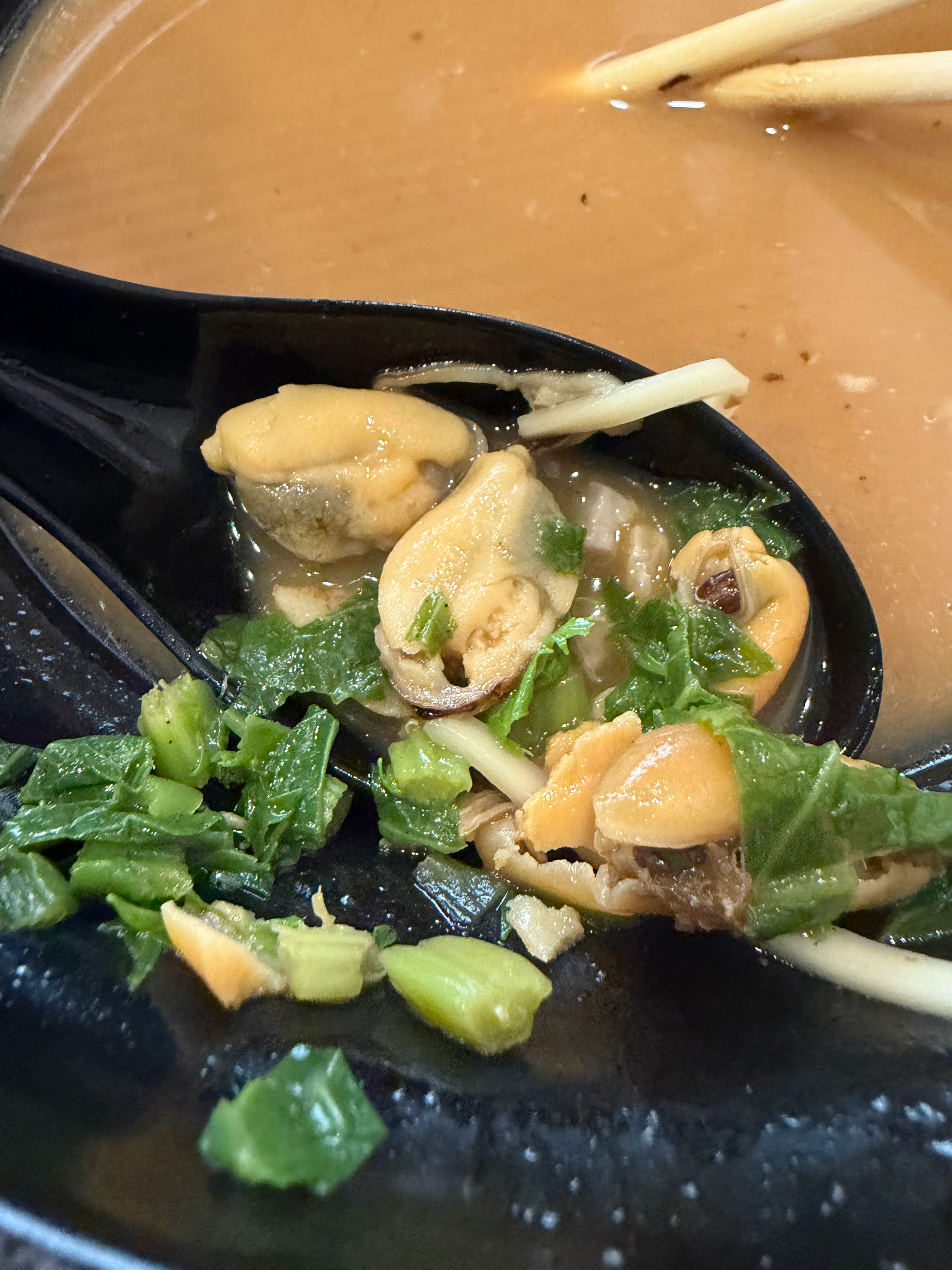 从小到大来杭州这么多次 都快成为半个浙江人了（江苏人兴奋不已）都还没吃过片儿川第