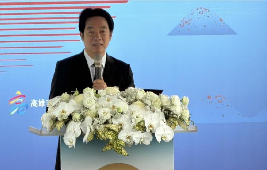 绿营温柔陷阱 蓝白小心接招

赖清德最近的身段姿态与政治语言，相较上任后蓄意营造