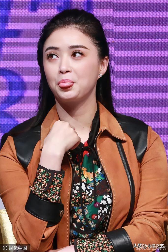 “四十女人一枝花”，42岁演员蒋欣应该在成熟期抓紧结婚，再过5年不结婚，恐怕会孤