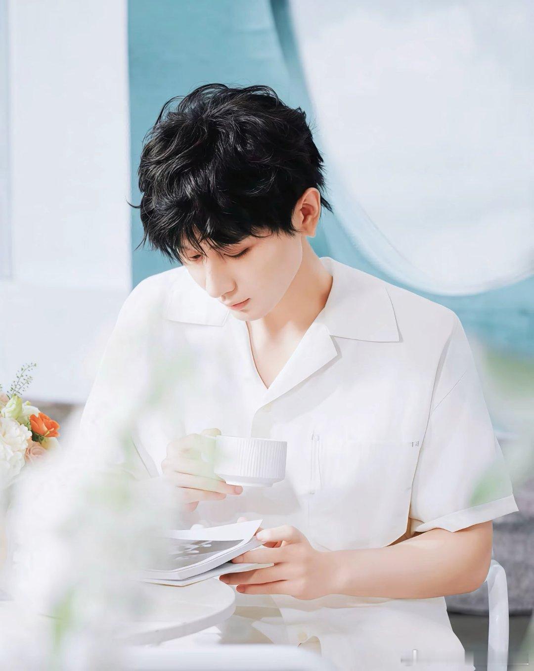 成毅长安二十四计cy成毅谢淮安“我深知我们的距离，但我始终相信我们会见面”成毅｜