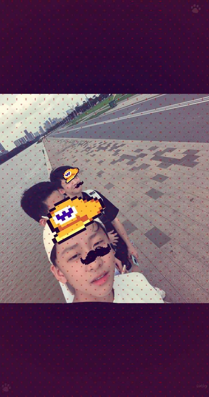 访华。