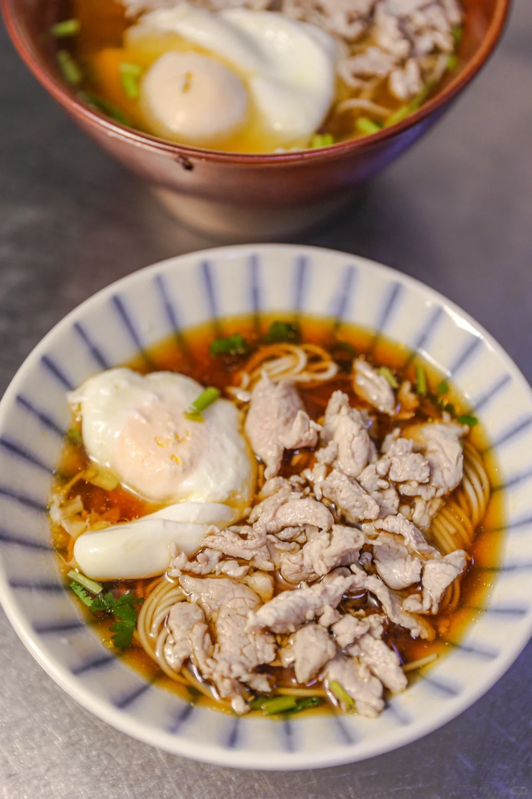 坚持做1000种面不重样（280）烫肉鸡蛋面