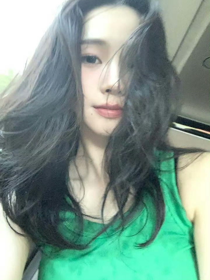 好喜欢啊白成这样这才是天资吧 