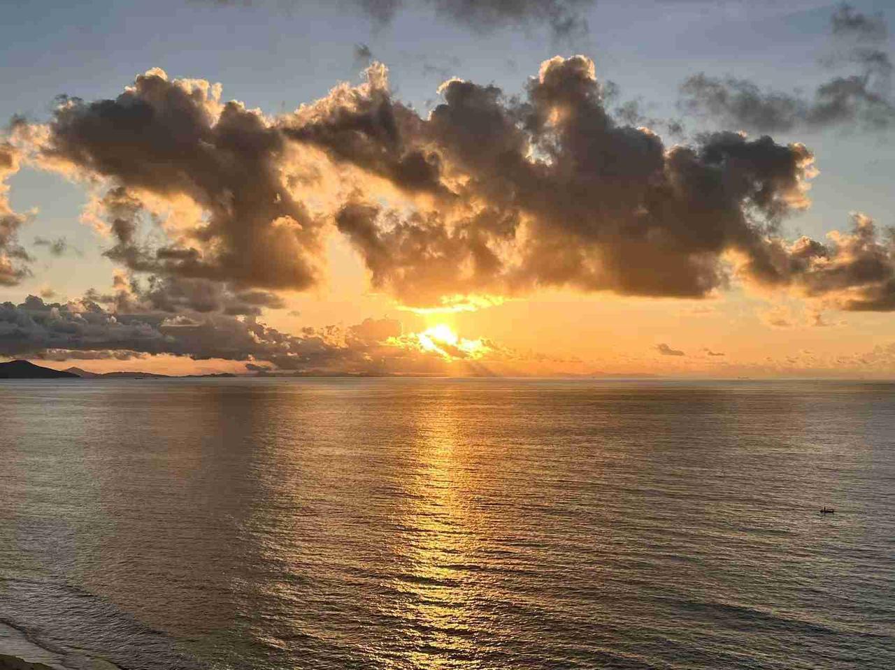 我的今日状态：🏝️旅行度假
我这里的天气：☀️晴天