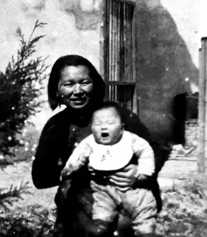朱枫与第二任丈夫朱晓光所生， 朱枫就义时儿子年仅12岁。毕业于北京大学物理系，后