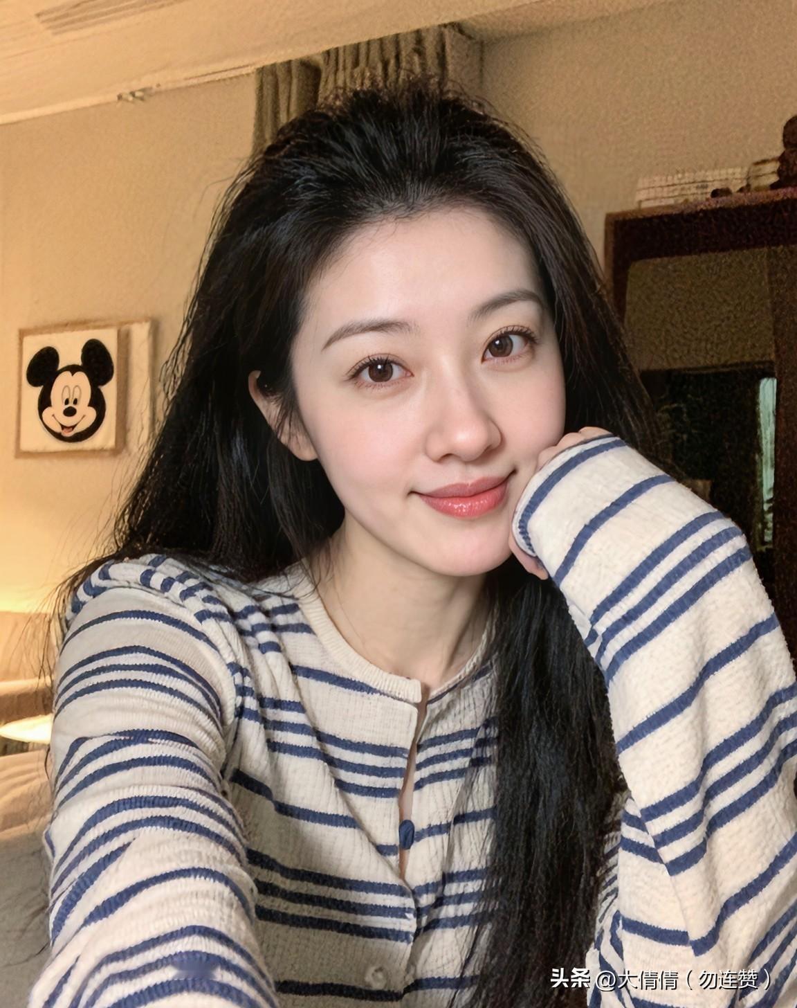 女人动不动就生气，
不是因为脾气差，
而是攒够了失望！
她要的是理解，
是重视，