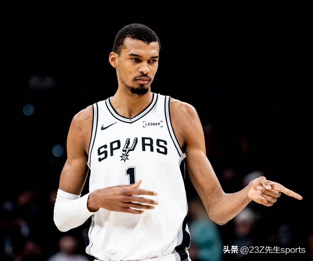 文班亚马谈到接下来的目标:想赢球，想拿MVP和DPOY🎙️

“很简单，我们想