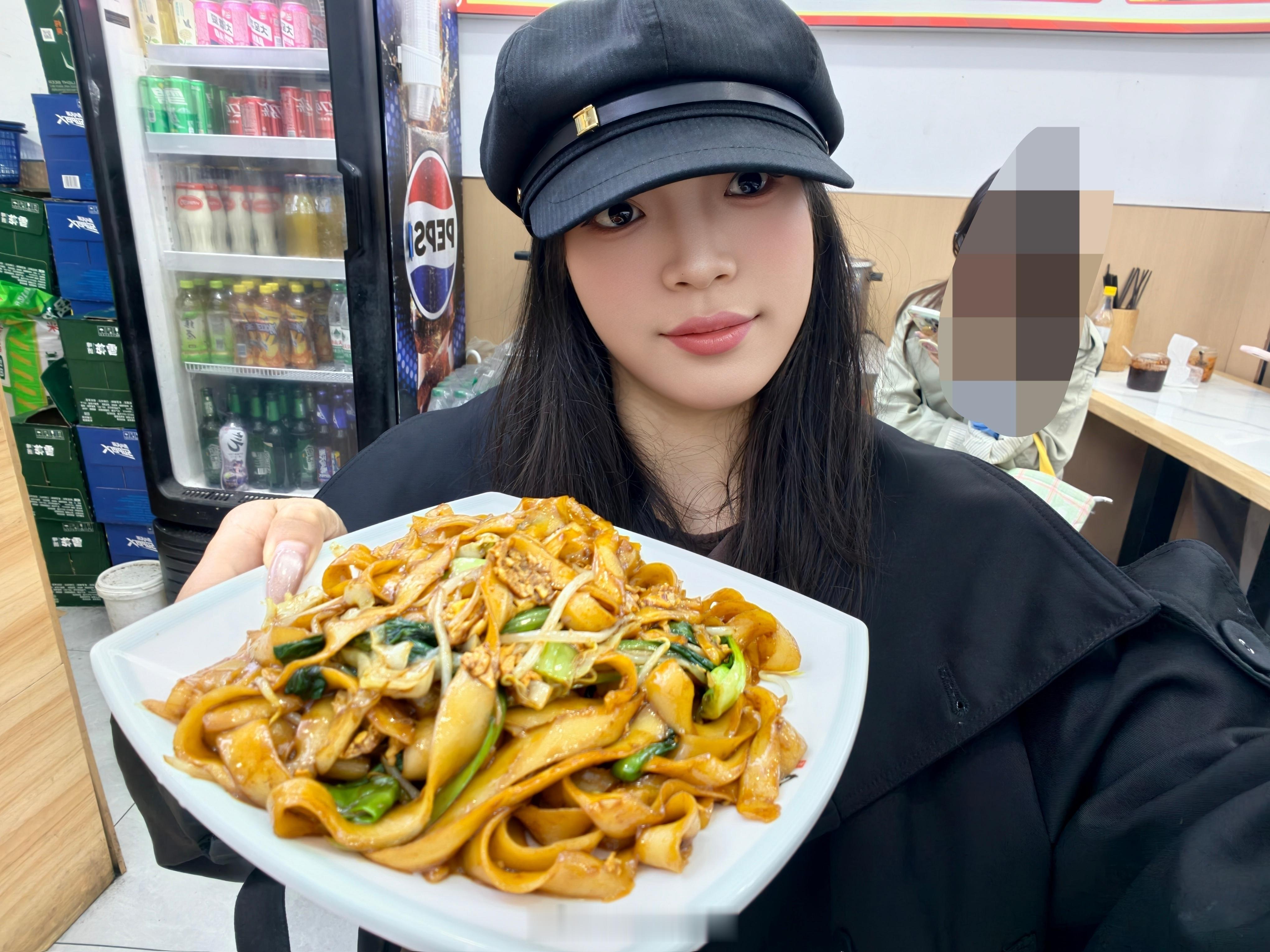 来吃晚饭啦，你们都吃了吗？ ​​​