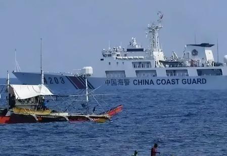 比任何一艘航母更可怕的，是全世界悄然达成了一个共识：中国不会打仗时间拨回到最近这