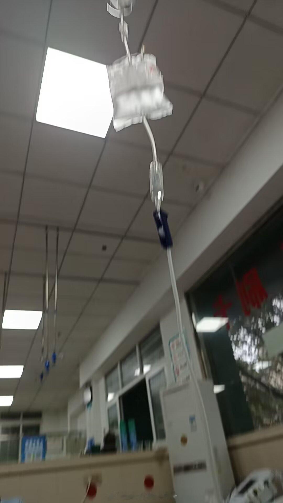 一些请假专用图[馋嘴]可以不用，但不能没有的战略储备建议先收藏起来，以备不时之需