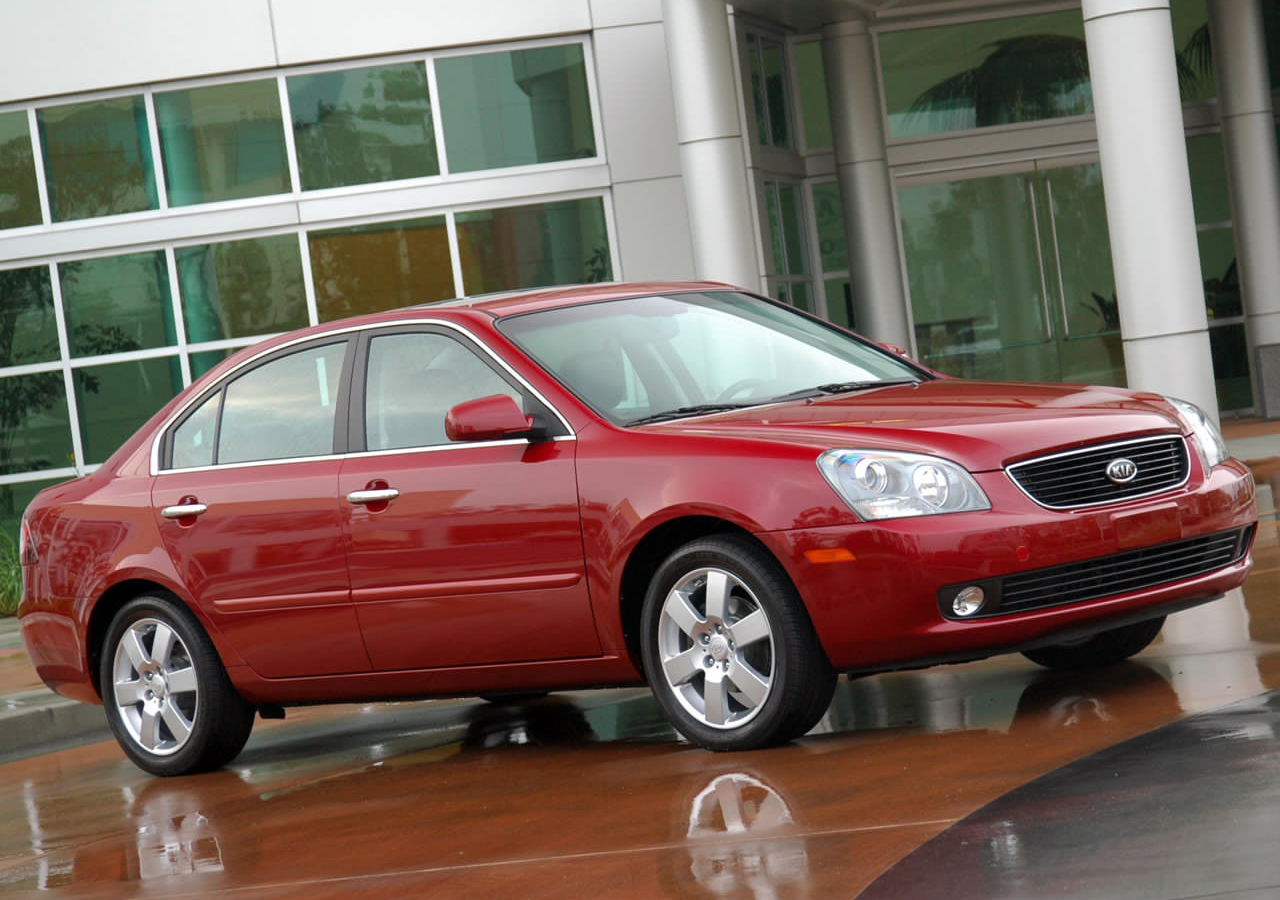 起亚  2006  起亚Optima(远舰)，底盘代号MG中型家用四门五座前驱轿