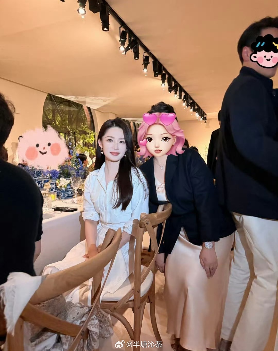 演员的脸到底有多小好美，好权威的一张脸 