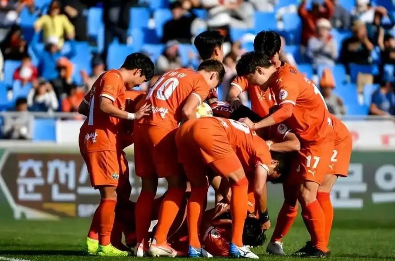 002柏太阳神vs鹿岛鹿角推荐：让负比分：1-1,1-2两队综合实力差距明显，鹿