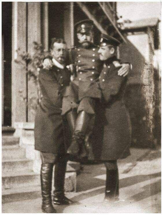 洋相还得洋人出