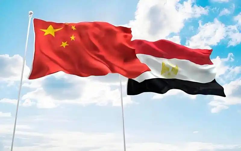 “时隔10年再次到访埃及，中埃建交70周年之际迎来重要访问！9月2日凌晨中方抵达