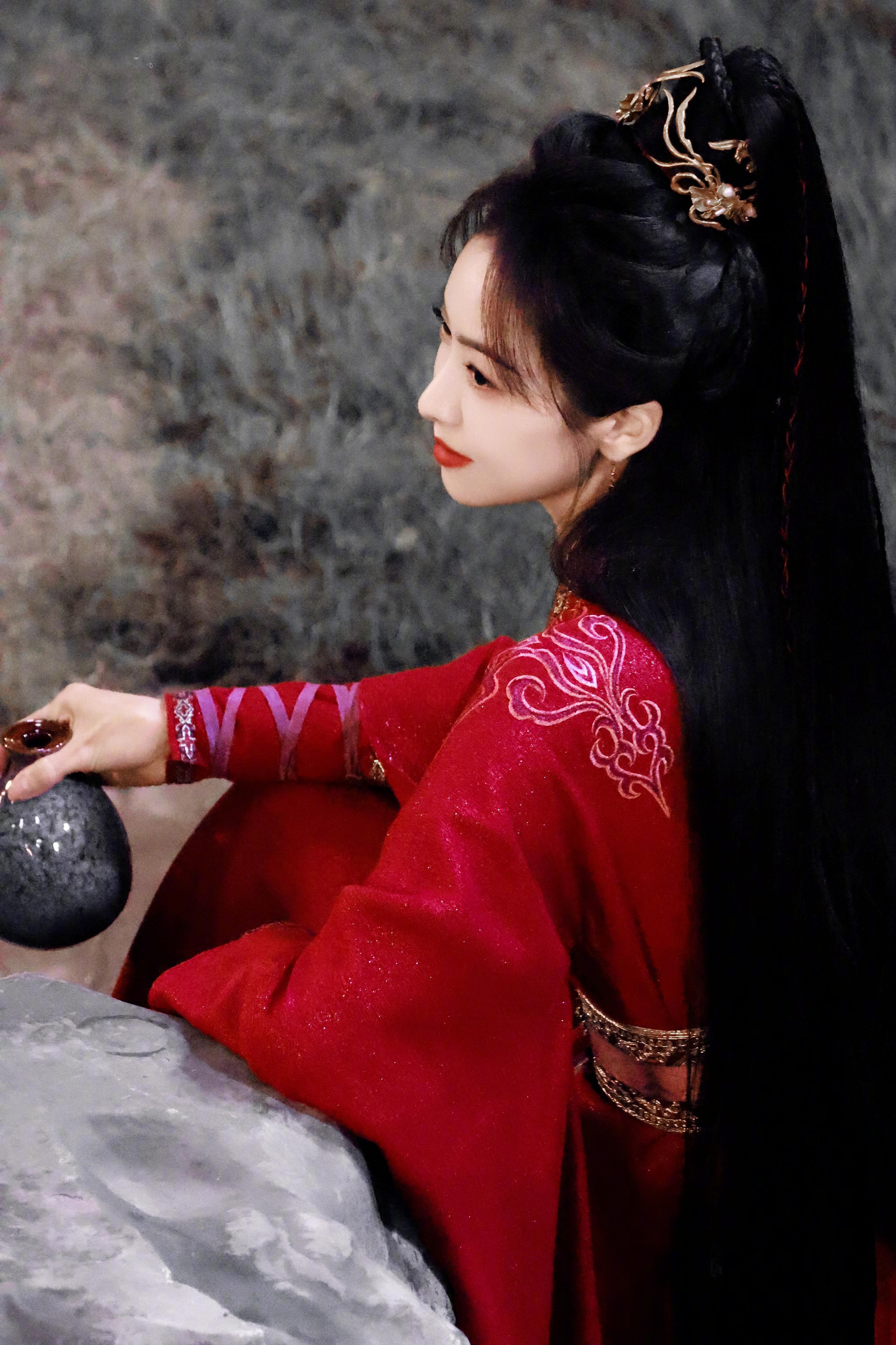 宋茜 ✘ 山河枕丨楚瑜对酒当歌 好一个江湖侠女[haha] ​​​