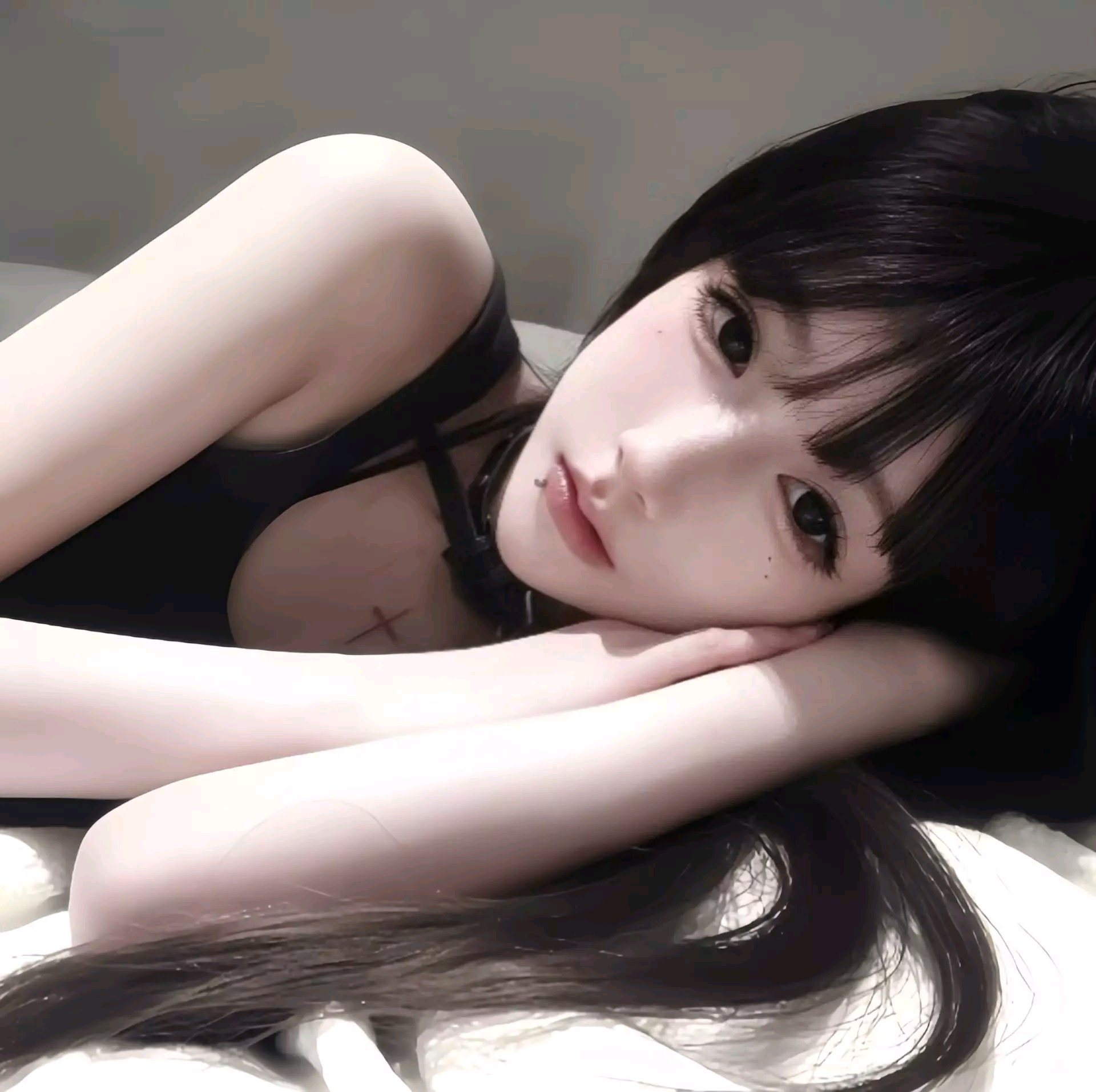 𝑾𝒆𝑪𝒉𝒂𝒕头像｜女生头像以痛为引的爱在阴雨季里无限循环 