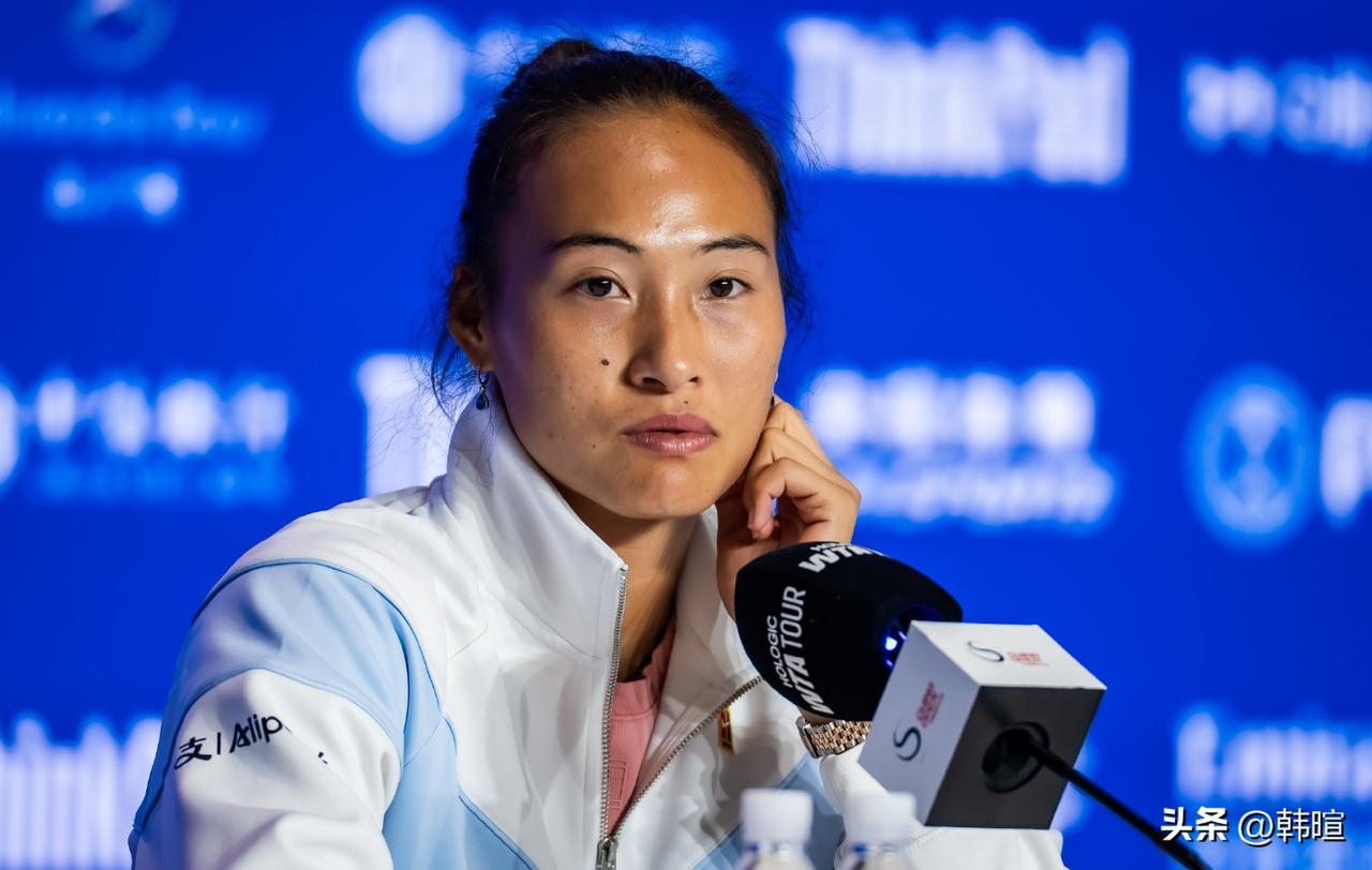 今年连续几站比赛“复出失败”的郑钦文，日前确定在下周的多哈1000赛女单出战名单