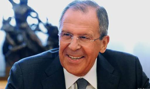 【拉夫罗夫表示，俄罗斯不会因美国袭击伊朗而对其实施制裁。 俄罗斯外交部长表示：“