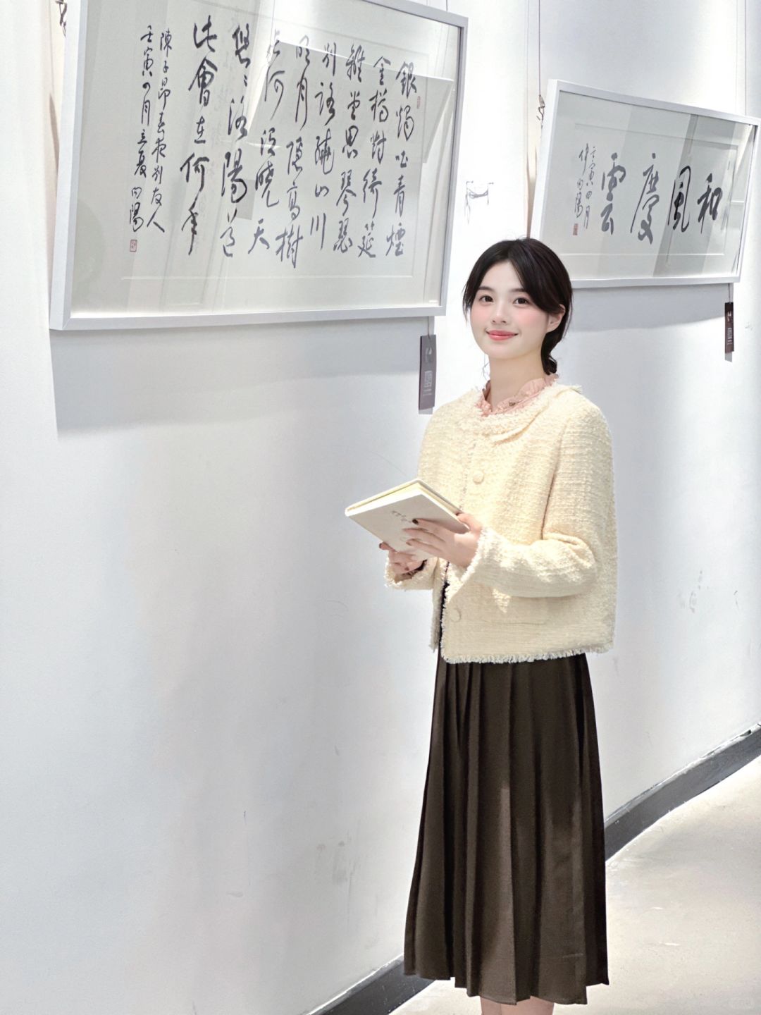 方圆脸通勤穿搭 温柔的气质小香风