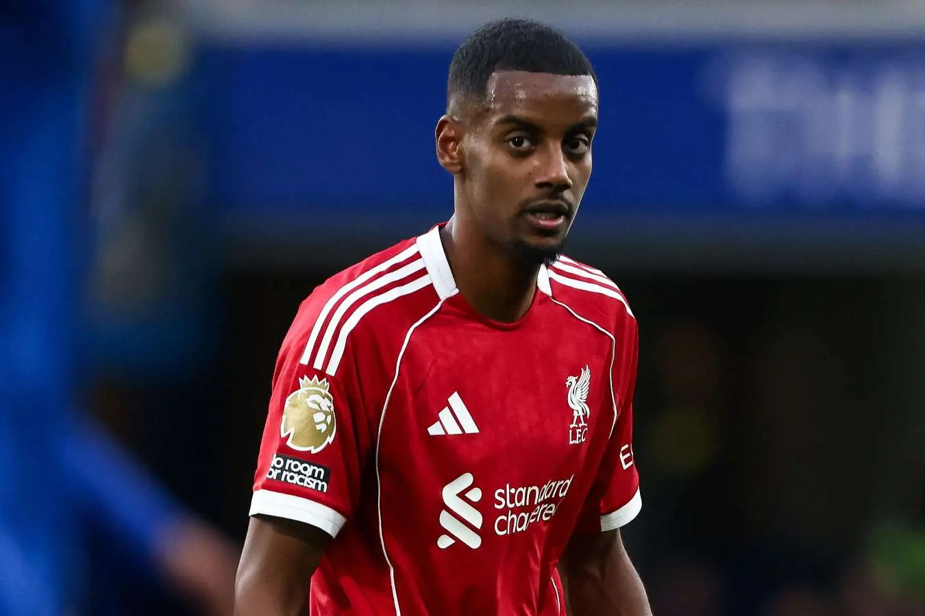 利物浦主场1-1桑德兰，伊萨克第86分钟被换下场，《利物浦回声报》炮轰伊萨克再次