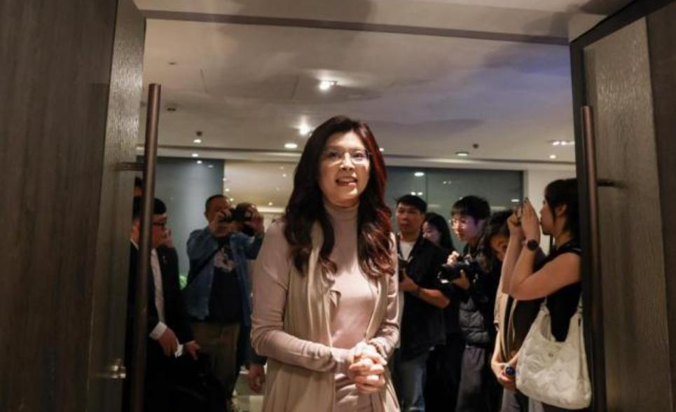 我有一种强烈的预感，

郑丽文这次“破冰”

很可能成为台湾回归的一个里程碑事件