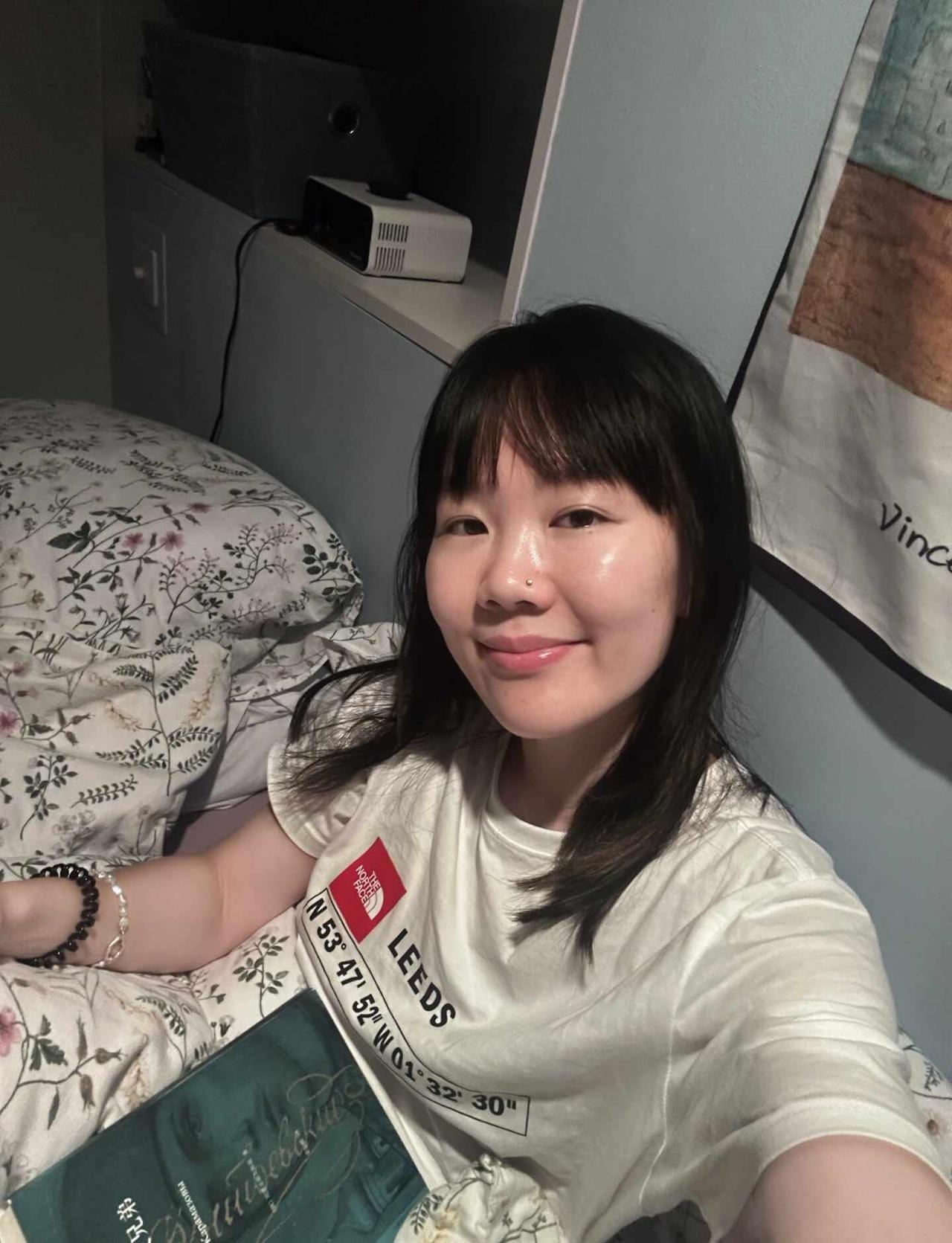 炫耀一下我的利兹T恤🤍
没啥，纯炫耀，爱死了[心心眼R][心心眼R][心心眼R