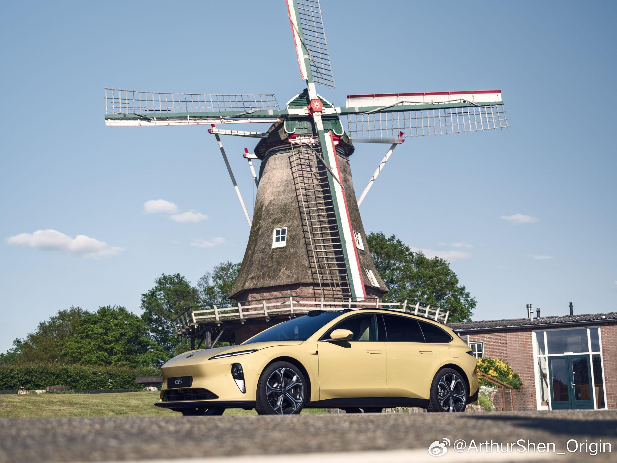 蔚来欧洲 蔚来和萤火虫将在荷兰开启“全国巡展”。今年夏天，蔚来和firefly萤