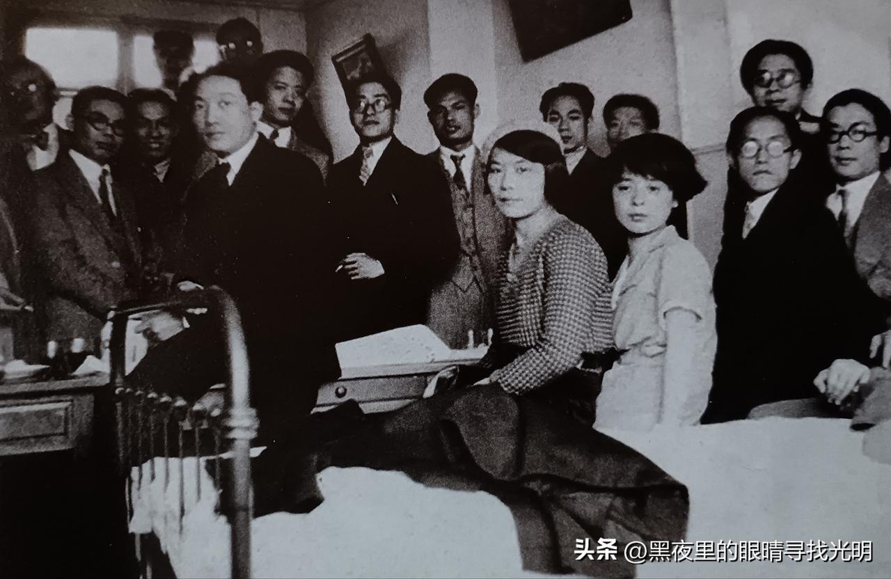 1933：画家徐悲鸿在巴黎举办中国美术展览会

1933年5月13日下午，著名画