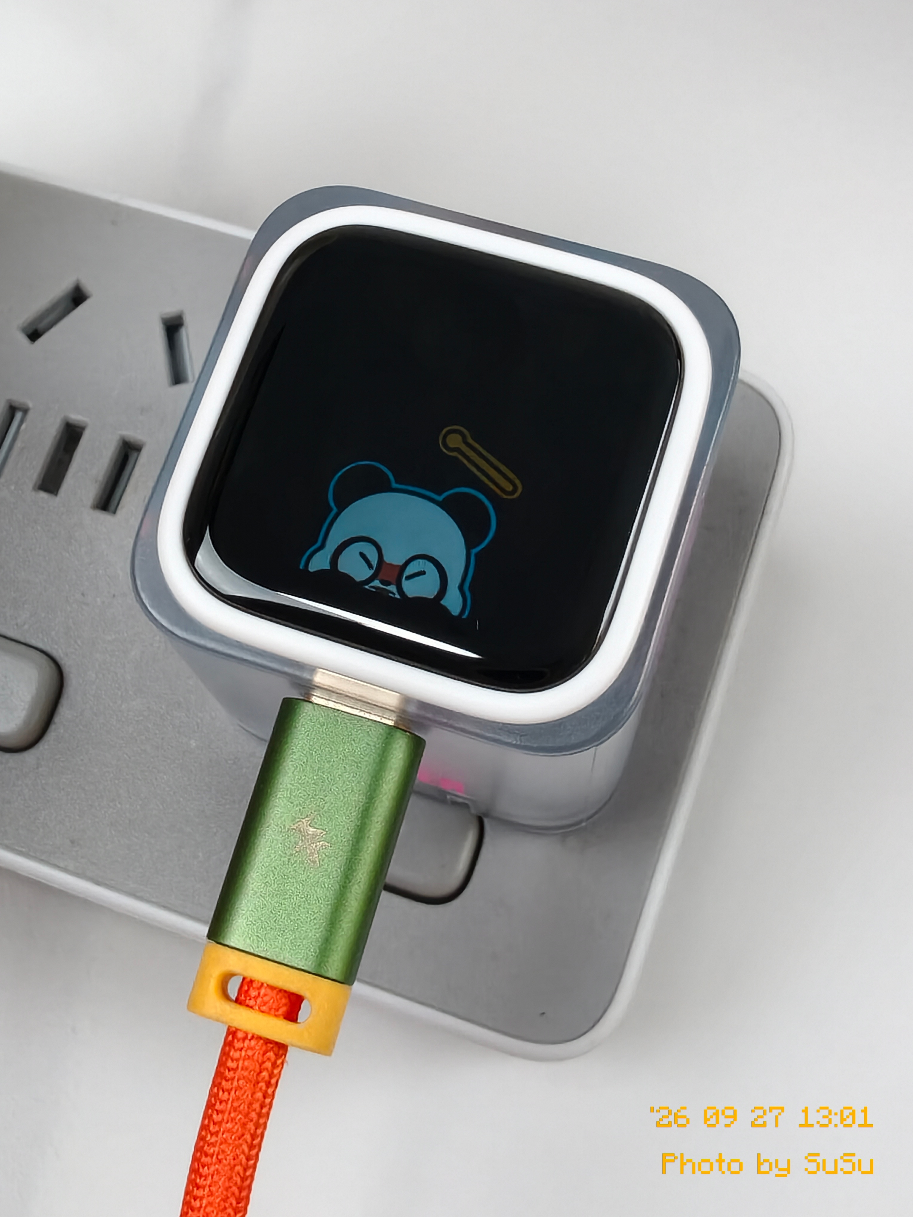 有人换了iPhone18 Pro系列吗？我刚好收到PANDAER 60W GaN
