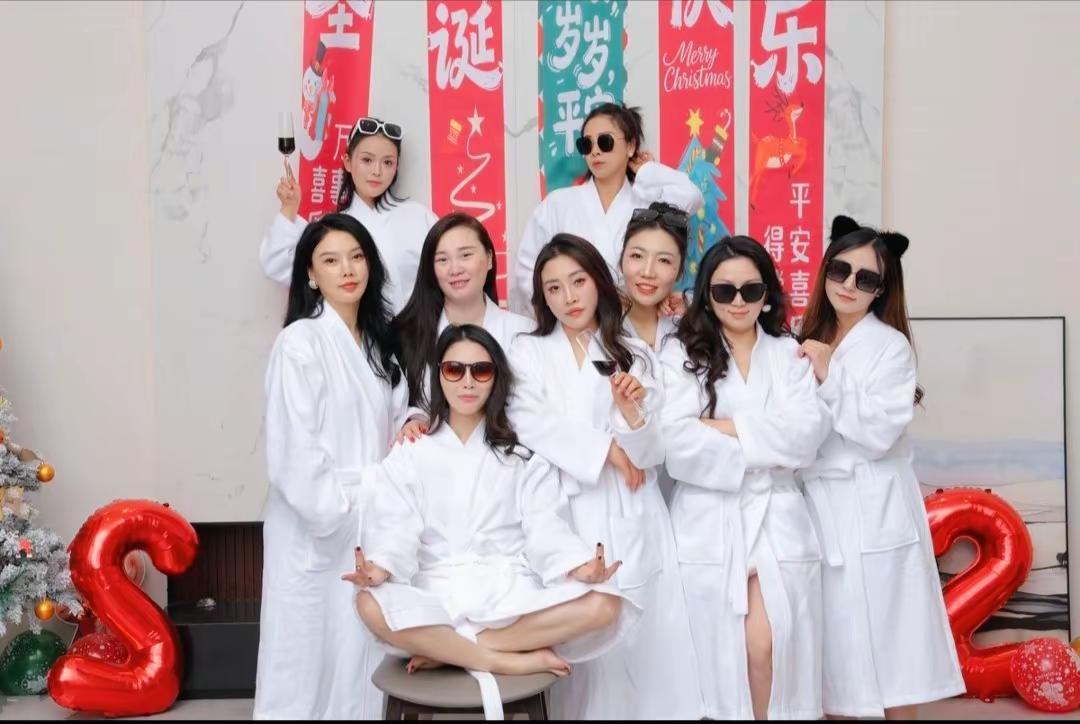 这里是法令纹深度训练营，报名即送鱼尾纹一条[礼物]