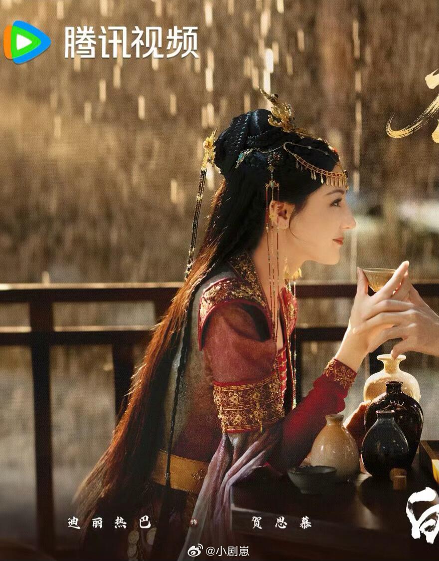 啊啊啊热巴这套美到失语！！！ 迪丽热巴‖贺思慕‖慕胥辞‖巴黎时装周‖迪丽热巴