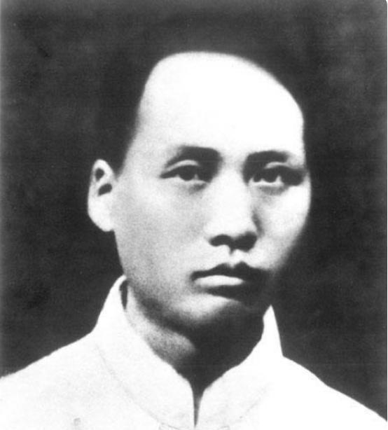 50年前毛主席邀请章淼洪到中南海，并在宴席上嘱咐：你返回湖南后要完成两项重要任务