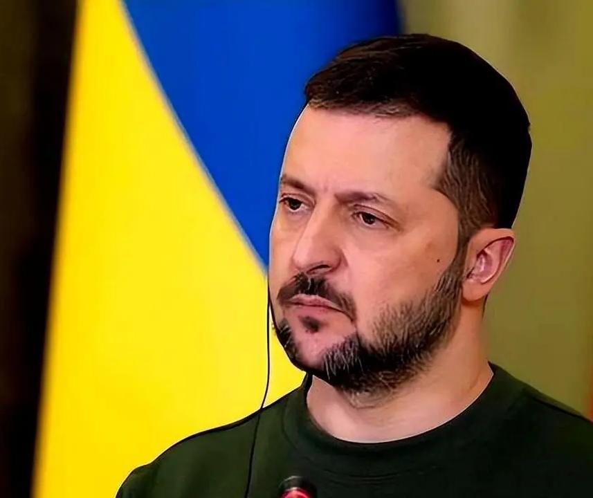 乌克兰破产在即，或许这就是被当做棋子的终结！
据4月20日乌克兰财报，其手中可支