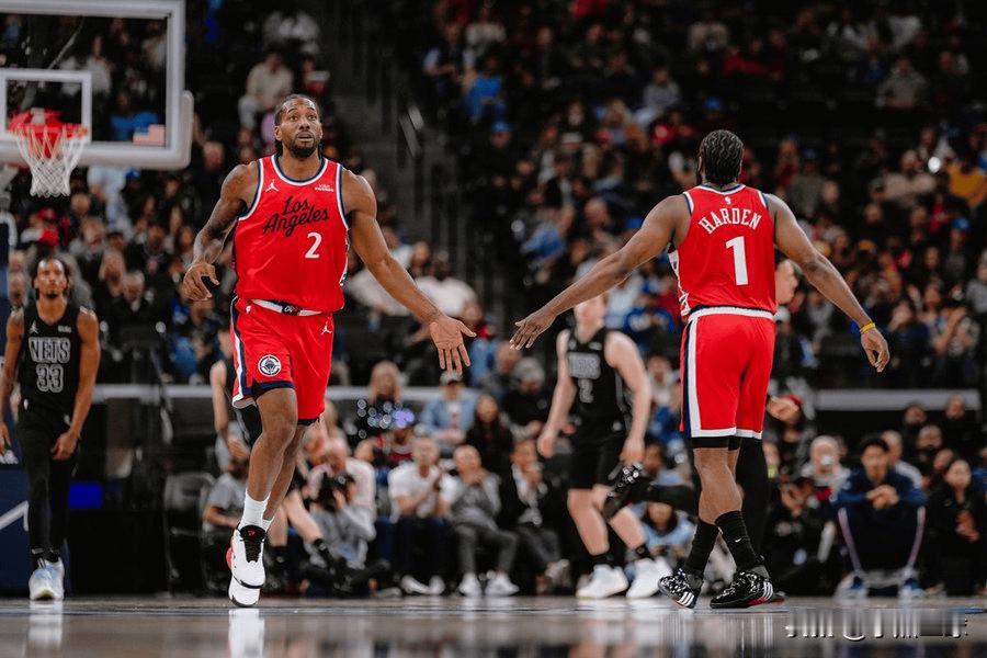 两连胜战绩来到21胜24负！快船未来五场：爵士、掘金、太阳、76人和骑士，能赢几