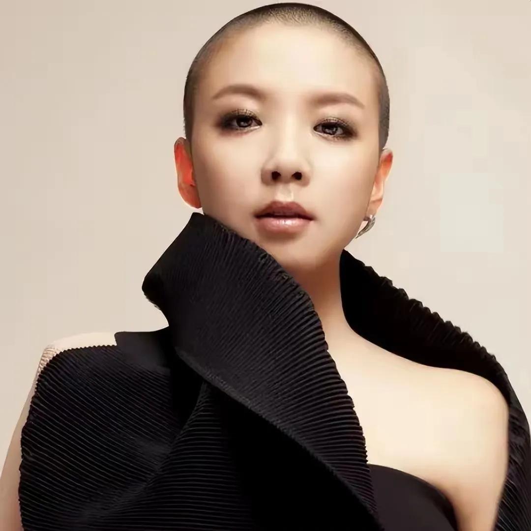 《好声音》歌手汪韵壹去世，年仅38岁，10岁就成了孤儿，是个身世可怜的女子，这么