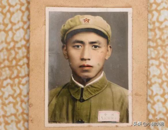 彝山孤胆勇士！从壮丁到民兵英雄，武天才钻暗道智取城门
 
武天才，民族：彝族（阿