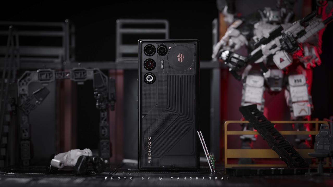 Air产品又多一个选择，分享一组我们拍的红魔11 Air
其实早在去年，红魔就已