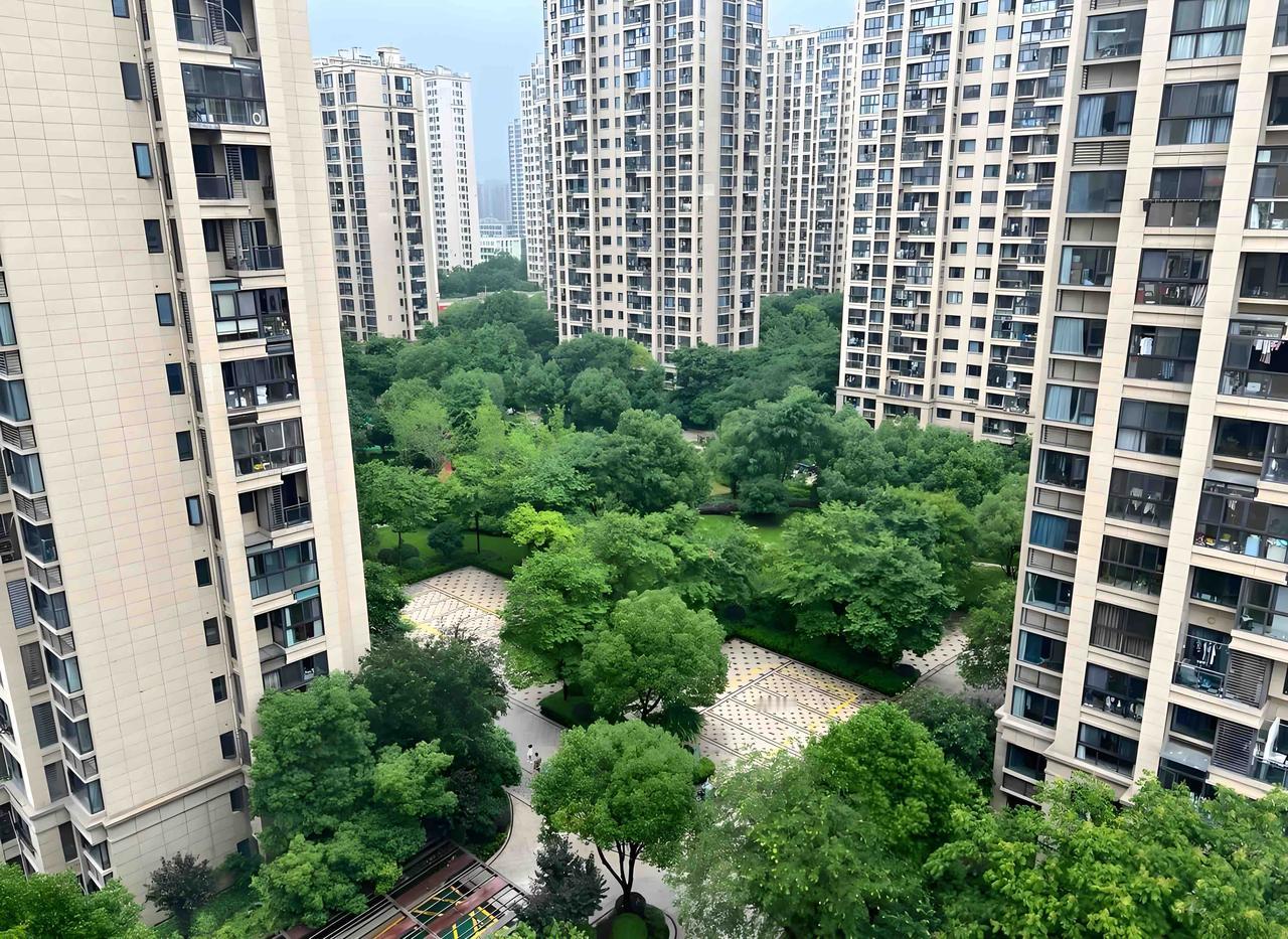 杭州二手房涨跌榜出炉！部分城区上涨小区数量反超下跌小区，楼市分化加剧

最新杭州