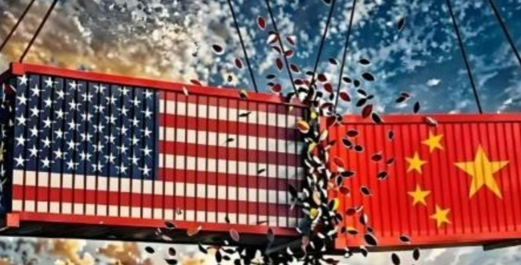 卢克文：“当前中美战况主线，其实是：美国捅中国外贸，中国捅美国股市。中国经济靠生