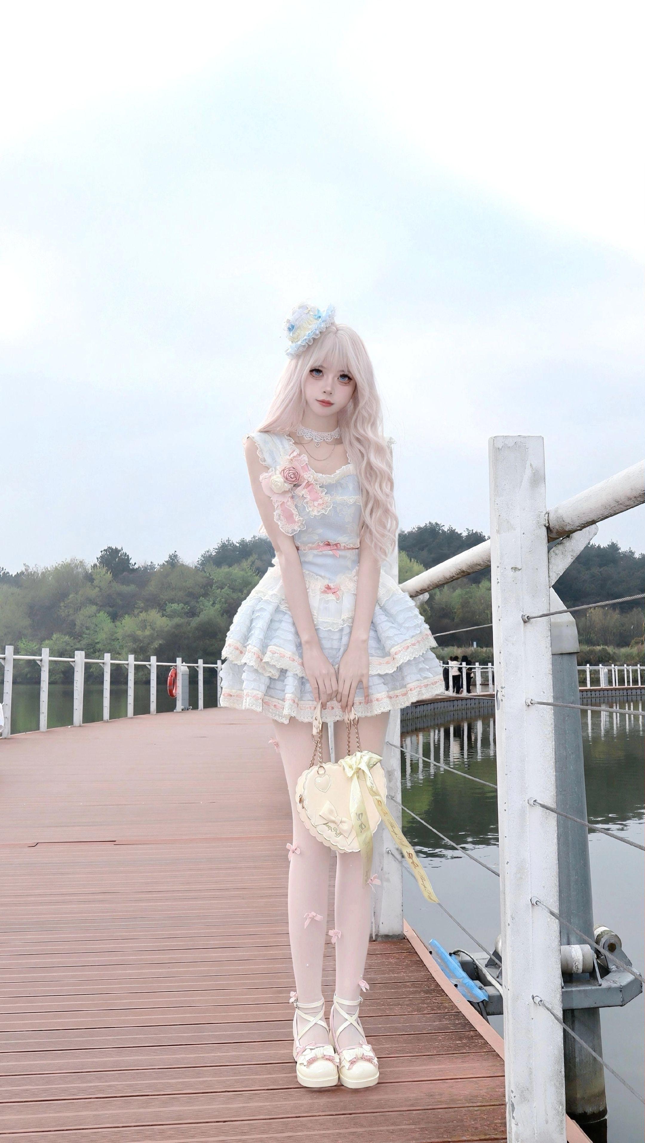 不会卖萌的不要跟我讲话了 我看到太冰冷的文字聊不下去