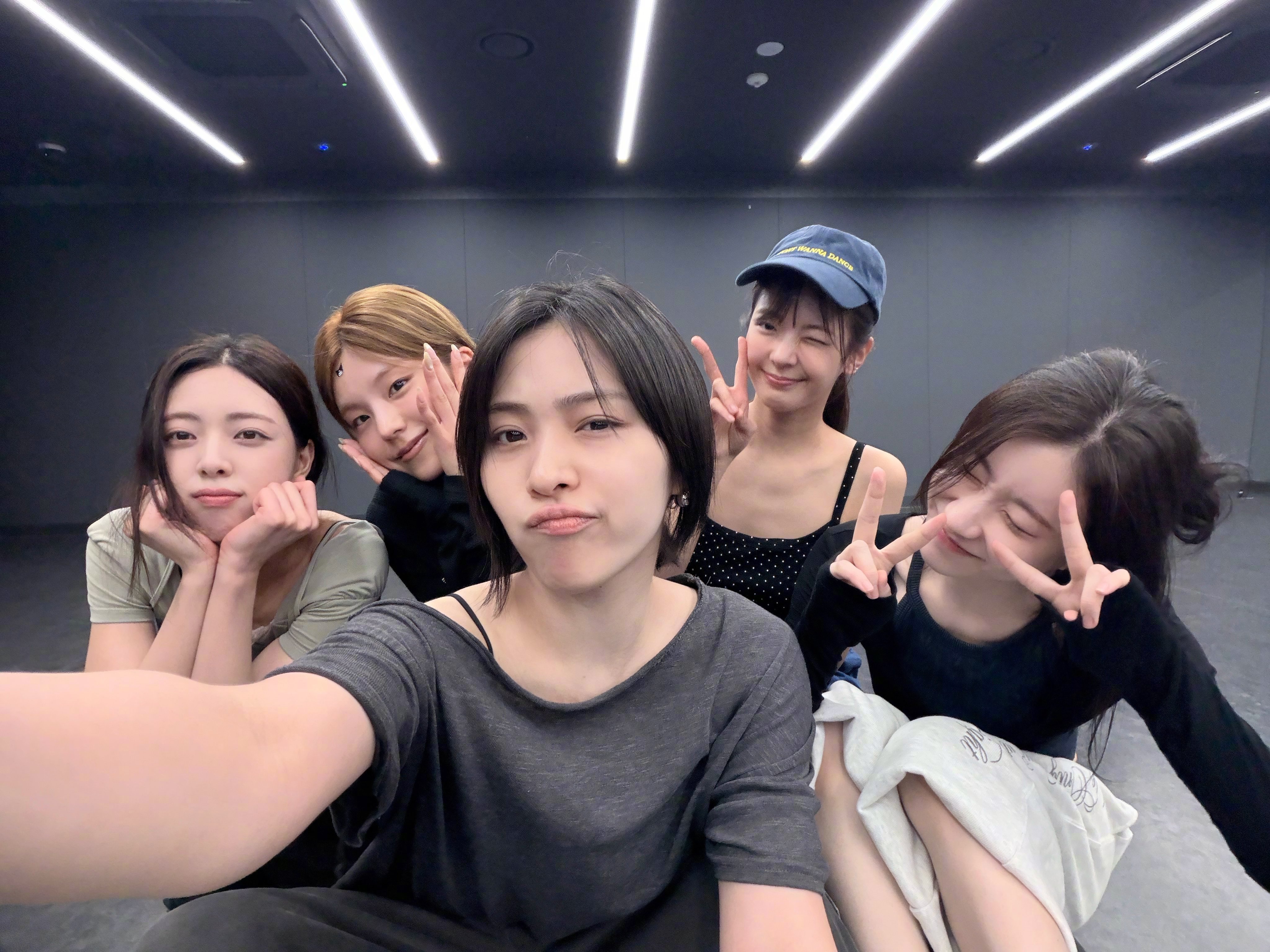 【Twi】𝐰𝐡𝐚𝐭 𝐰𝐞 𝐬𝐞𝐞 👀➟ 为了Fanmeeti
