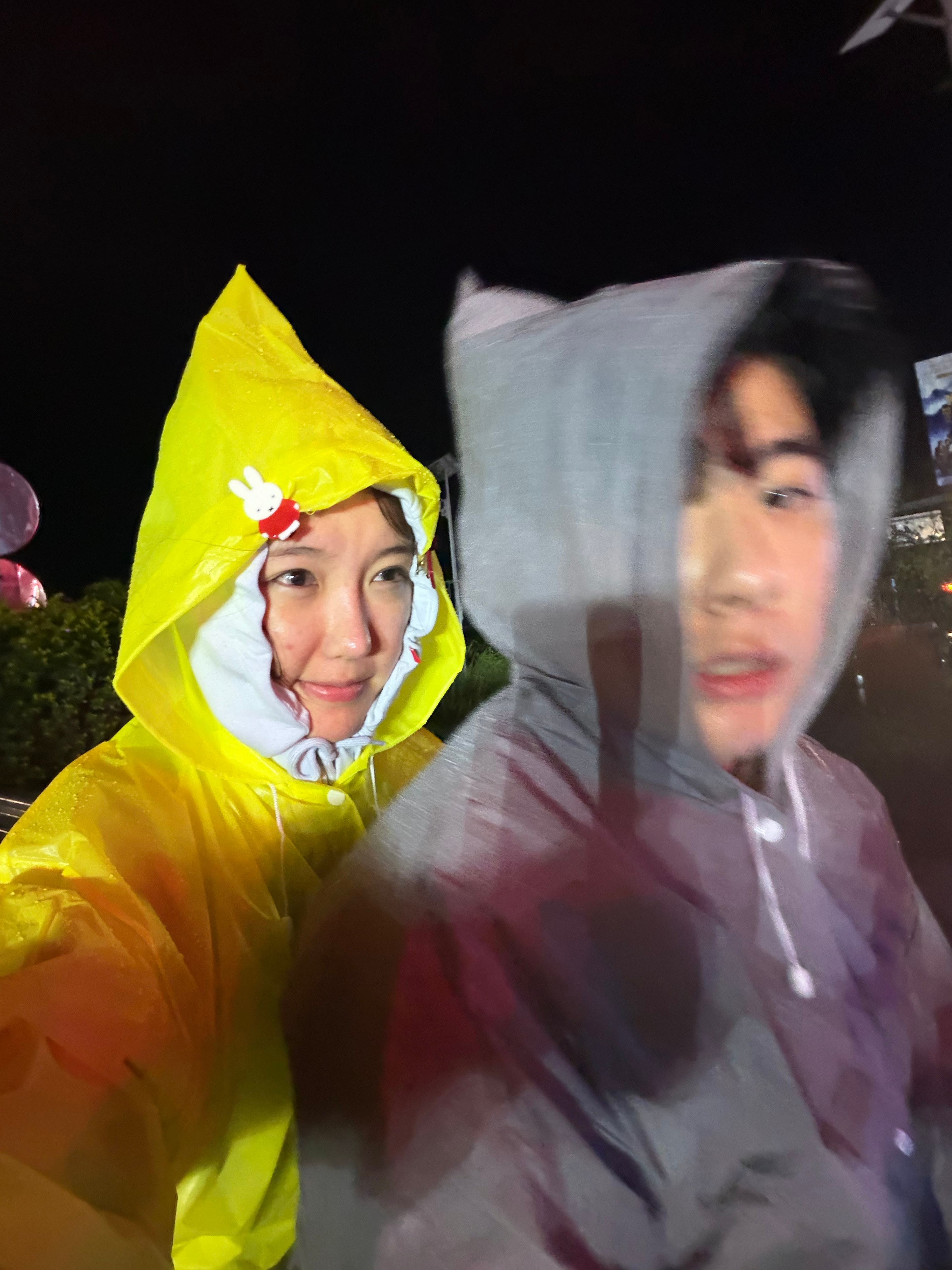 有两条vlog在出炉中 应该还要等两天然后有神秘嘉宾来大理了😳更新两条情侣内容