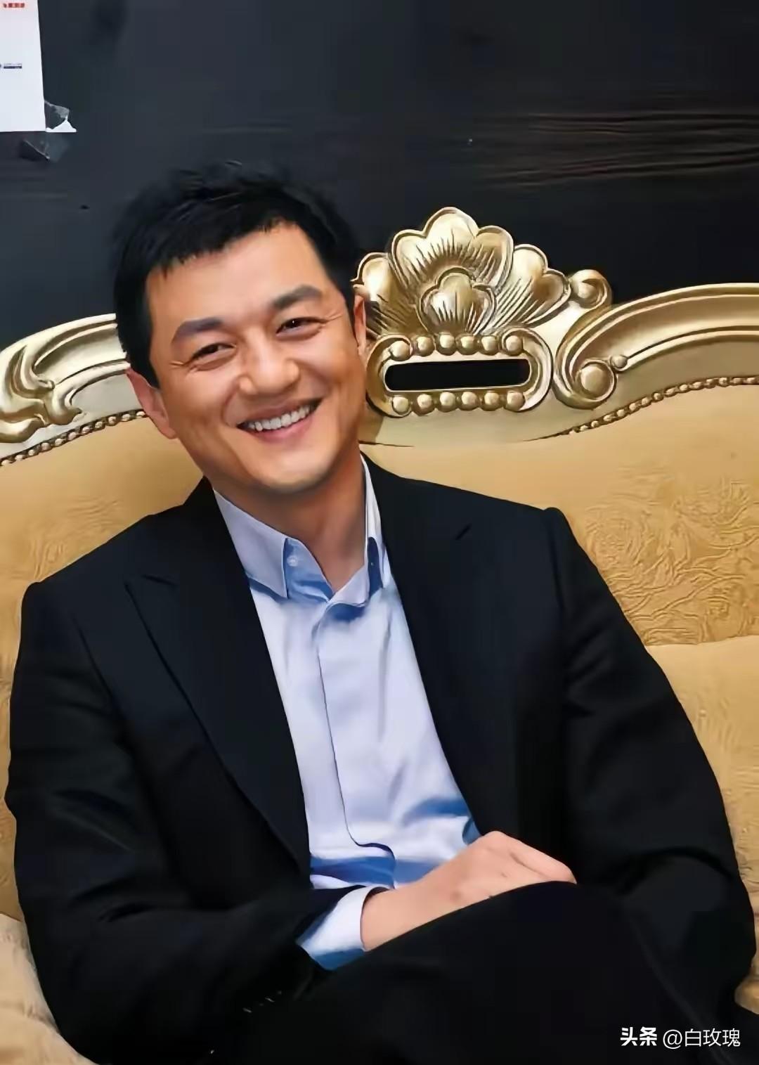 看到比亚迪请李亚鹏做代言，
我才明白，
一个人只要守得住自己，运气早晚会回来。