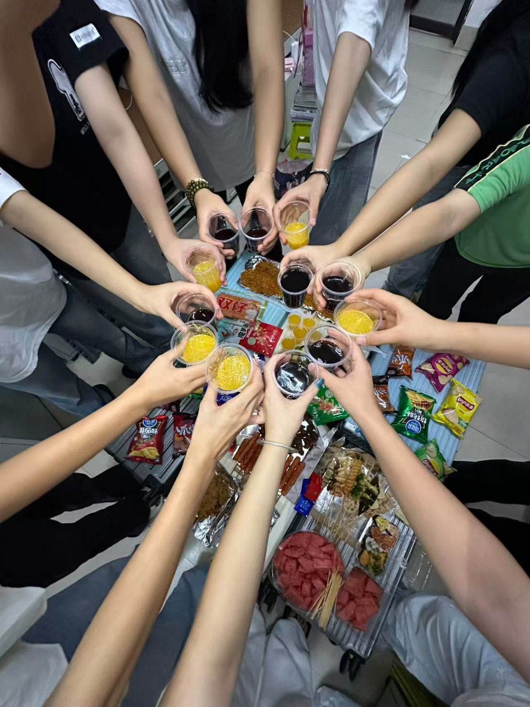 实习顺利  专栏 · 初初日常