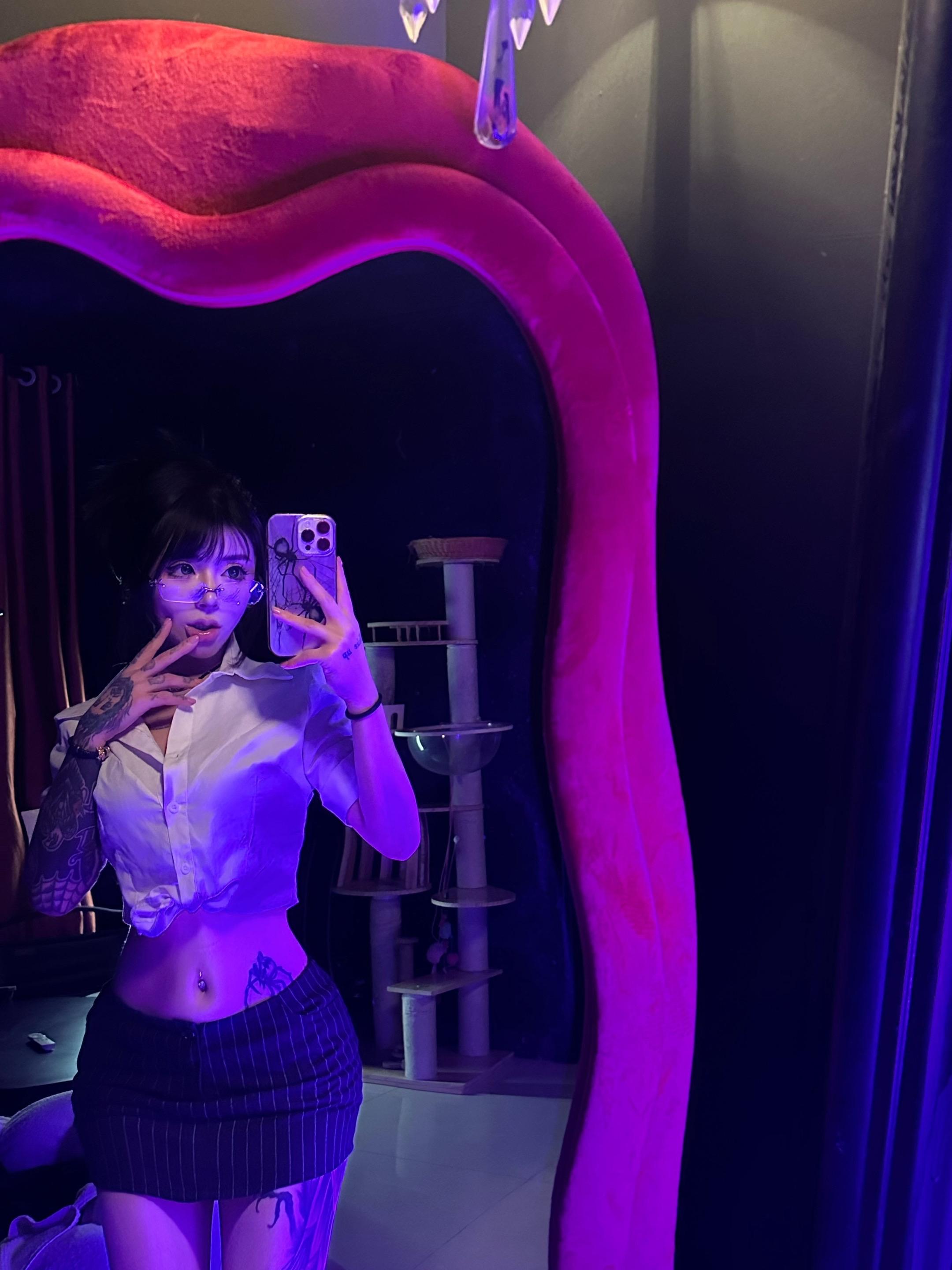 我就是嘴巴毒了一点其实本性还是很坏的