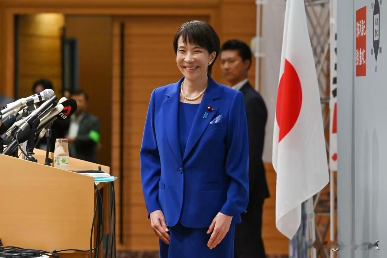 日本找打。俄罗斯总统普京访问大登帆岛（日本声称拥有主权的四个俄罗斯控制岛屿之一）