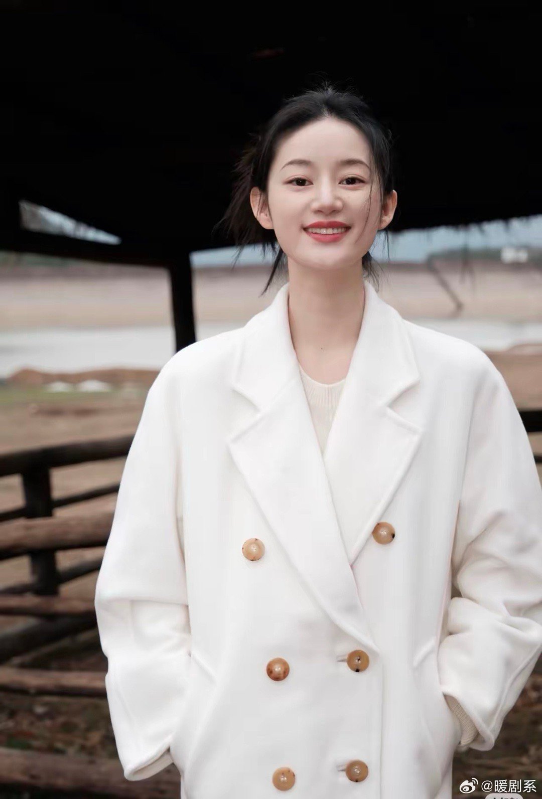 大家发现没郭晓婷有个过人之处那就是，她颜值不算顶级的，三就是有一种独特的美她不是