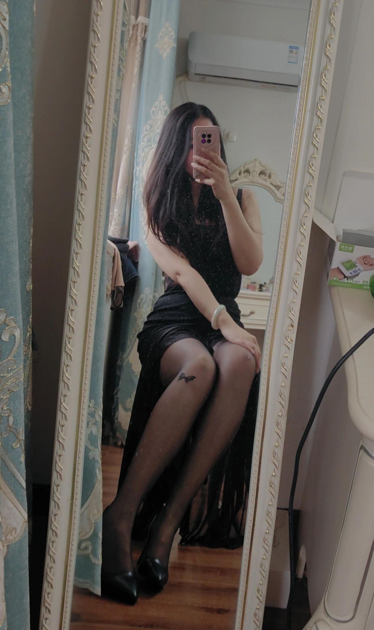 女人的魅力出现在什么时候?[kiss]