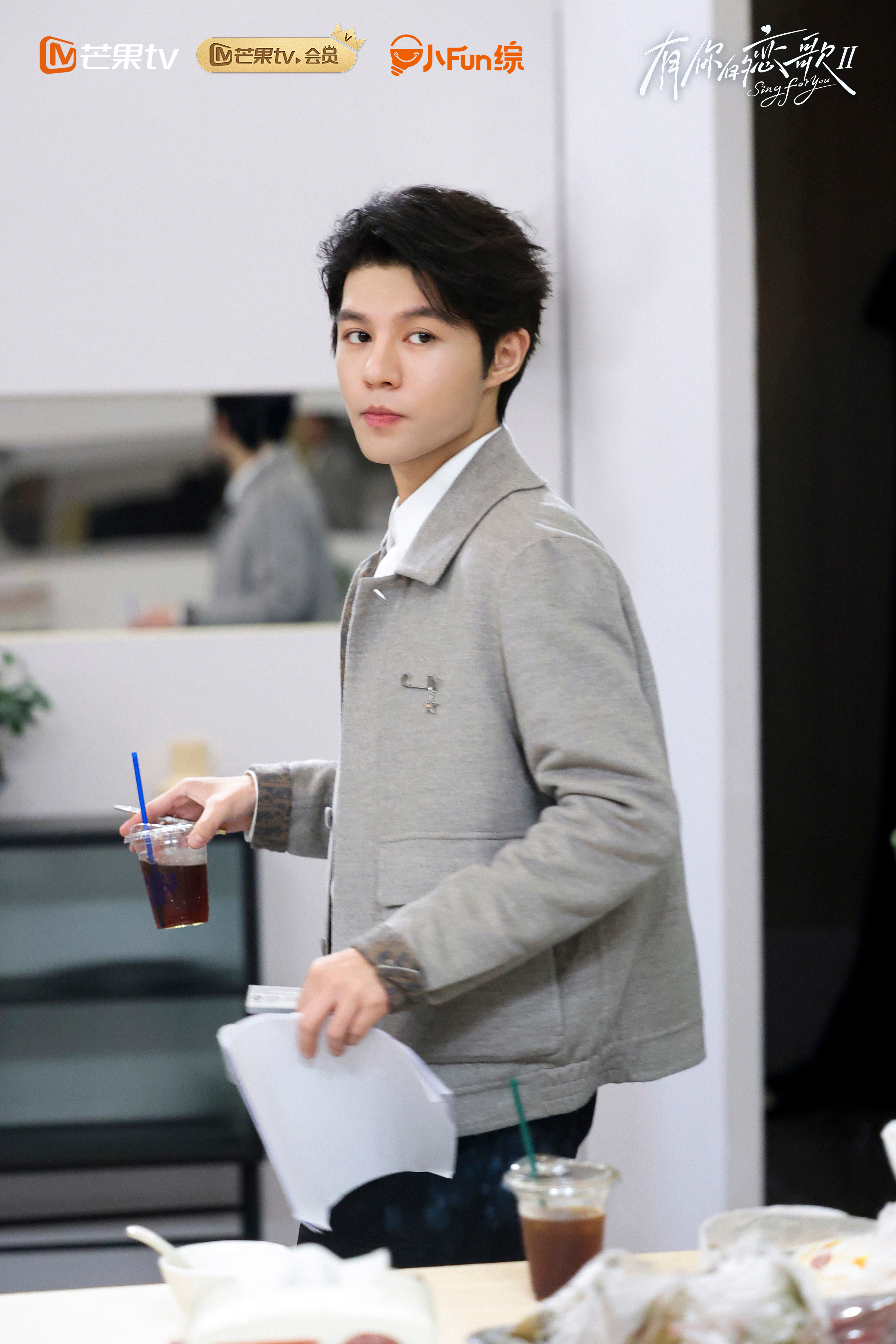 恋综告白都卷到无人机时代了？ 王子这次堪称“纯爱霸总”走进现实了——24小时内调